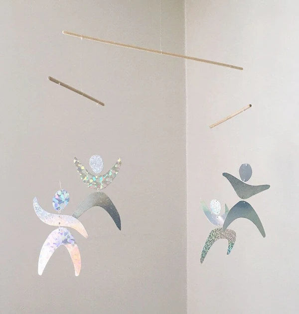 Mobile Bébé Montessori des Danseurs